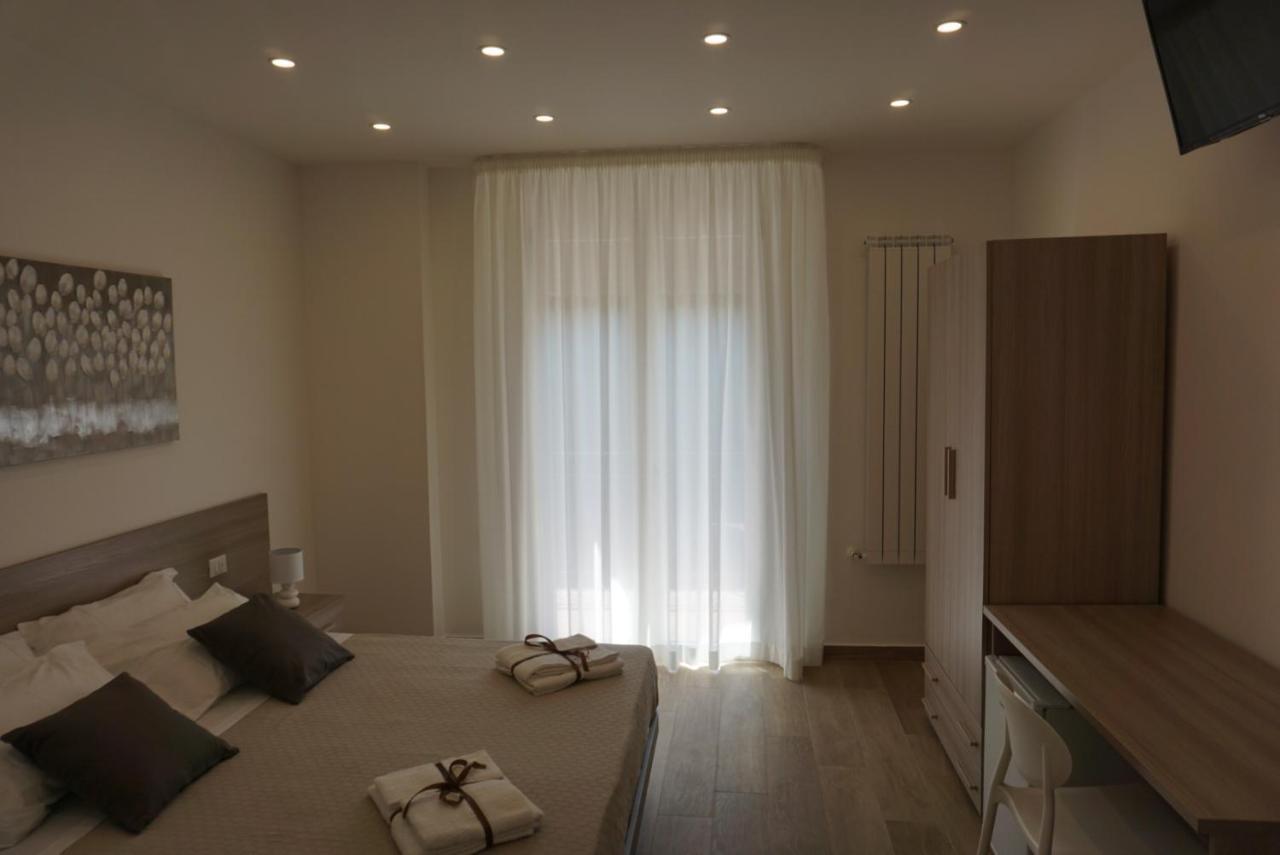 Azzisa Holidays Suite Palermo Exterior photo