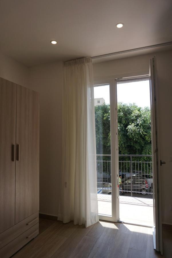 Azzisa Holidays Suite Palermo Exterior photo